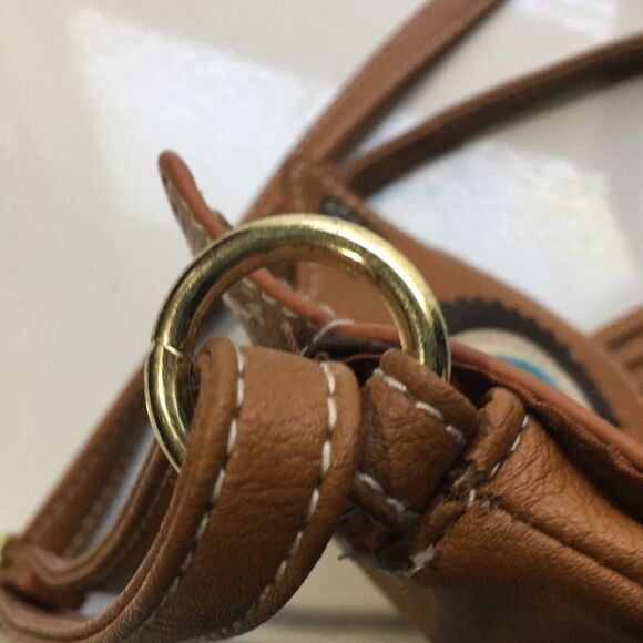 Owl Crossbody Purse - Synthetic Material - Picture 12 of 13